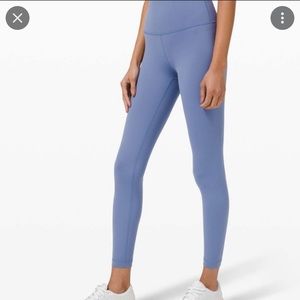 BNWT Lululemon Wunder Train leggings. Size 8, 28”